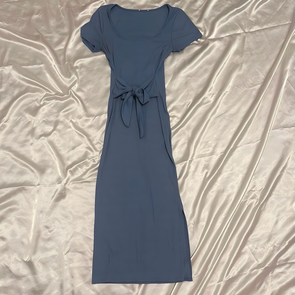 Size small blue slit dress
